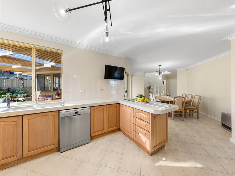 Photo - 39 Castellon Crescent, Coogee WA 6166 - Image 10