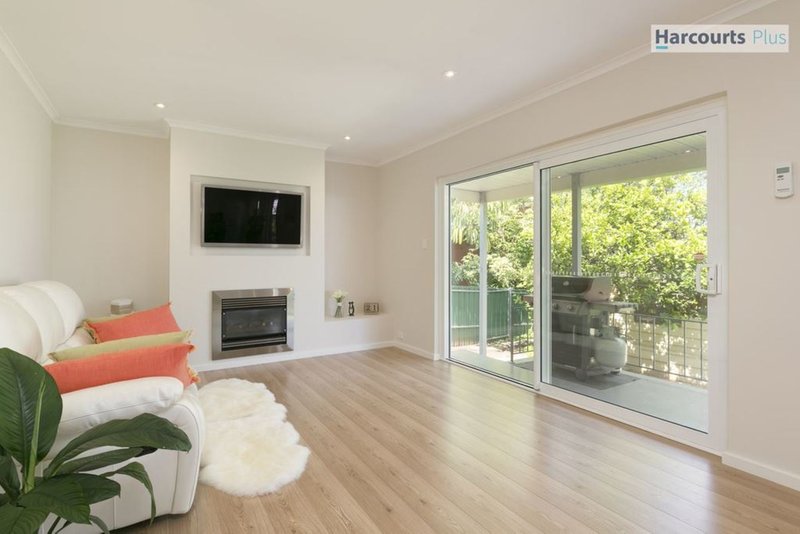 Photo - 39 Central Avenue, Hallett Cove SA 5158 - Image 6