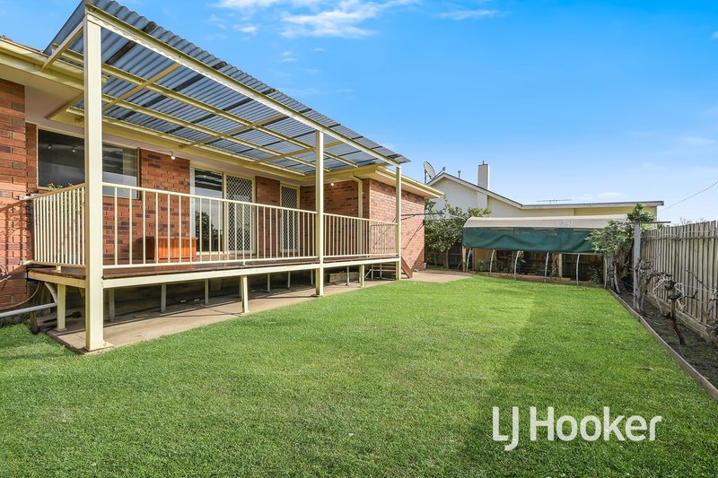 Photo - 39 Central Road, Hampton Park VIC 3976 - Image 4