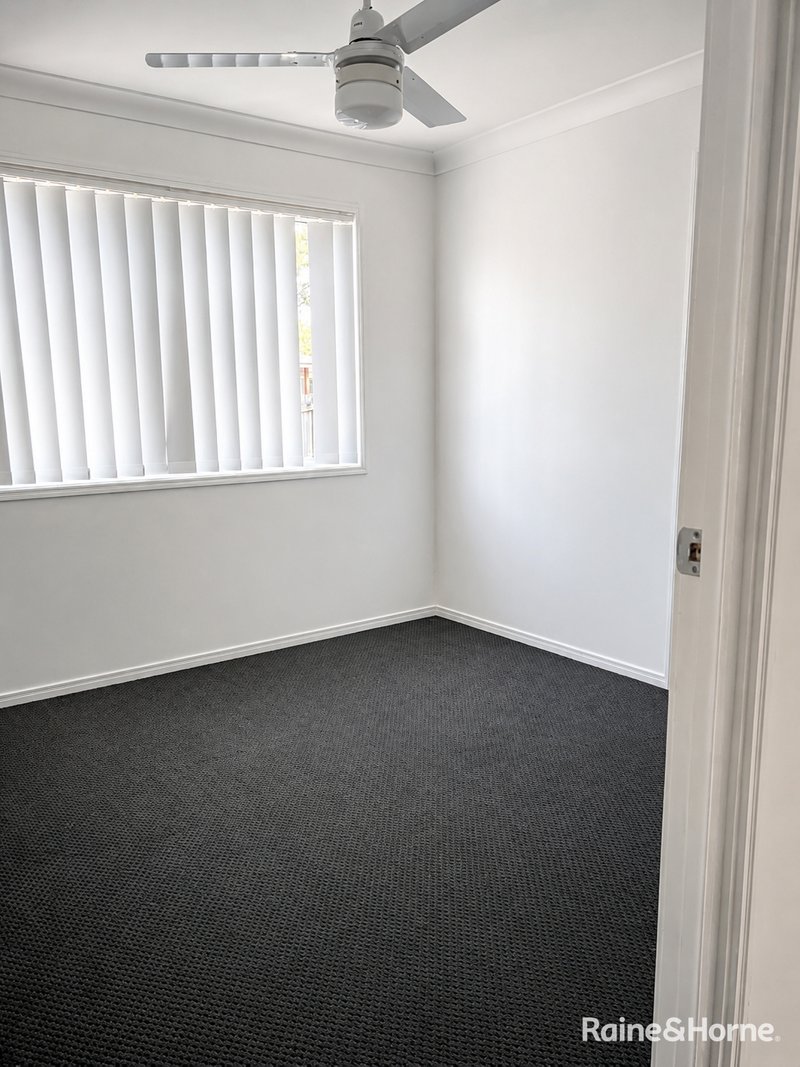 Photo - 39 Champion Crescent, Griffin QLD 4503 - Image 8