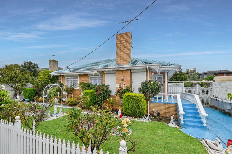 39 Charlton Crescent, Reservoir VIC 3073