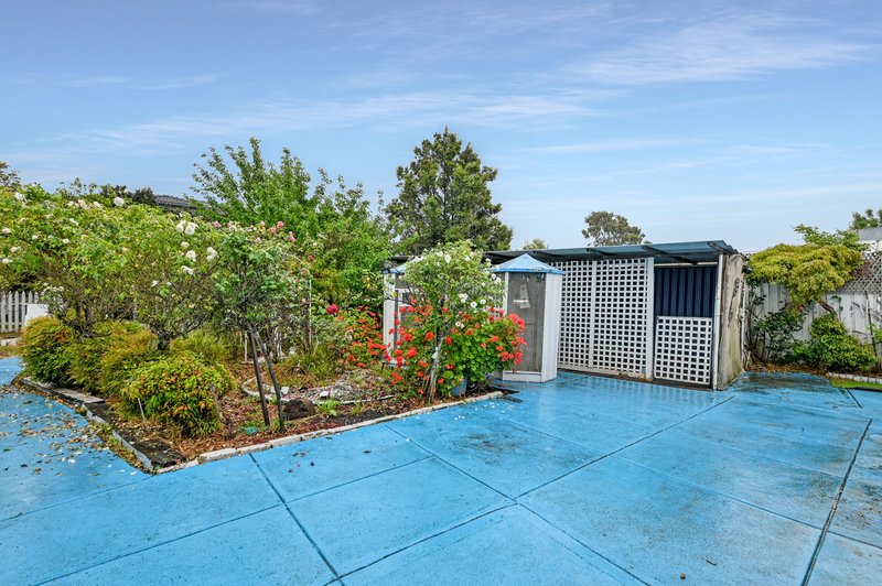 Photo - 39 Charlton Crescent, Reservoir VIC 3073 - Image 13