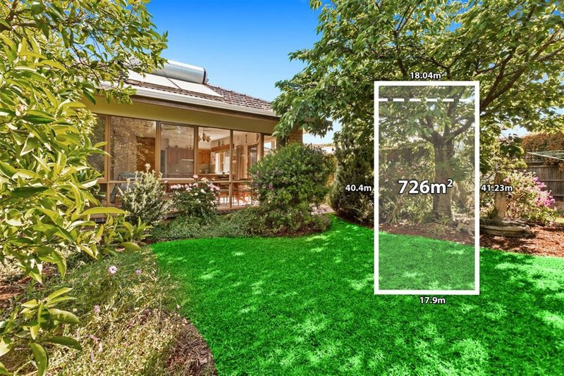 39 Charlton Street, Mount Waverley VIC 3149