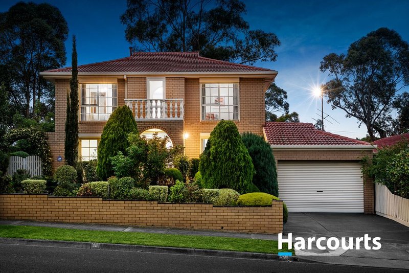 39 Chartwell Drive, Wantirna VIC 3152