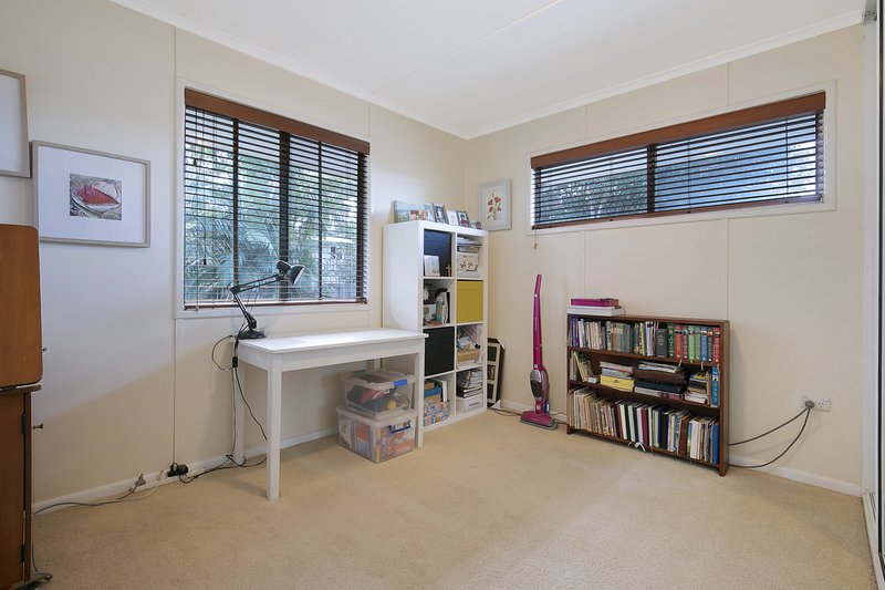 Photo - 39 Chartwell St , Margate QLD 4019 - Image 10