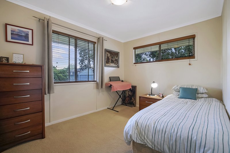 Photo - 39 Chartwell St , Margate QLD 4019 - Image 12