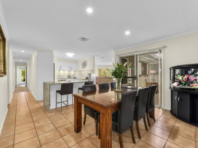 Photo - 39 Chelsea Crescent, Bridgeman Downs QLD 4035 - Image 2