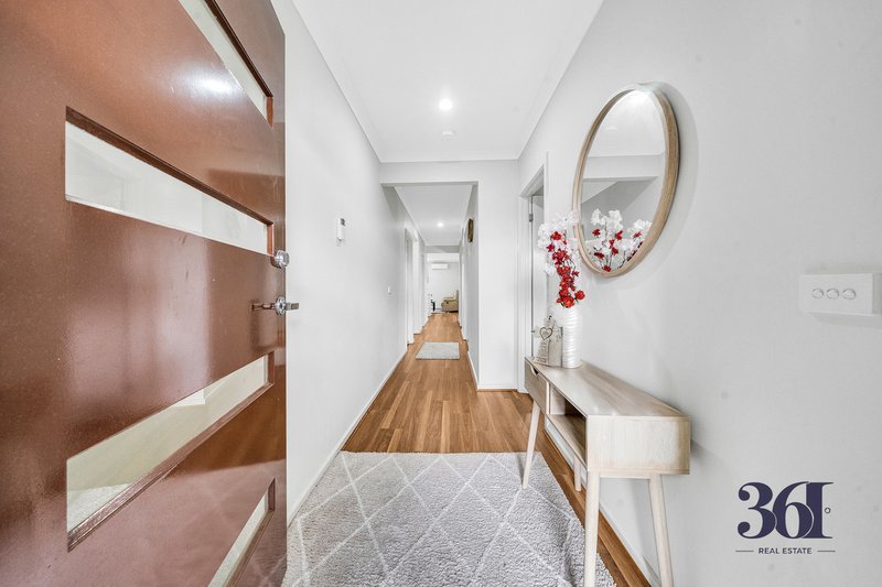 Photo - 39 Clara Avenue, Truganina VIC 3029 - Image 2