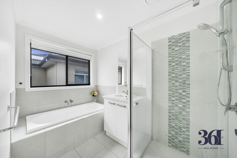 Photo - 39 Clara Avenue, Truganina VIC 3029 - Image 5