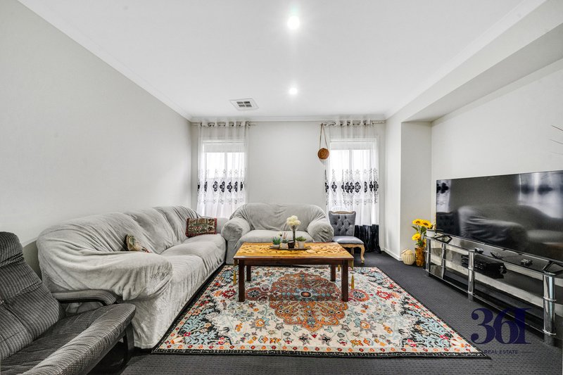 Photo - 39 Clara Avenue, Truganina VIC 3029 - Image 11