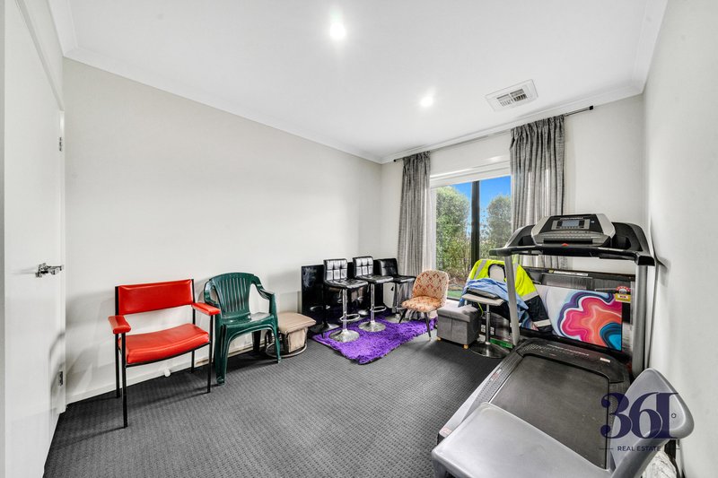 Photo - 39 Clara Avenue, Truganina VIC 3029 - Image 17