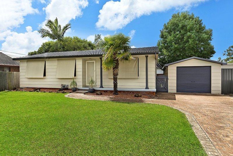 39 Clare Crescent, Berkeley Vale NSW 2261