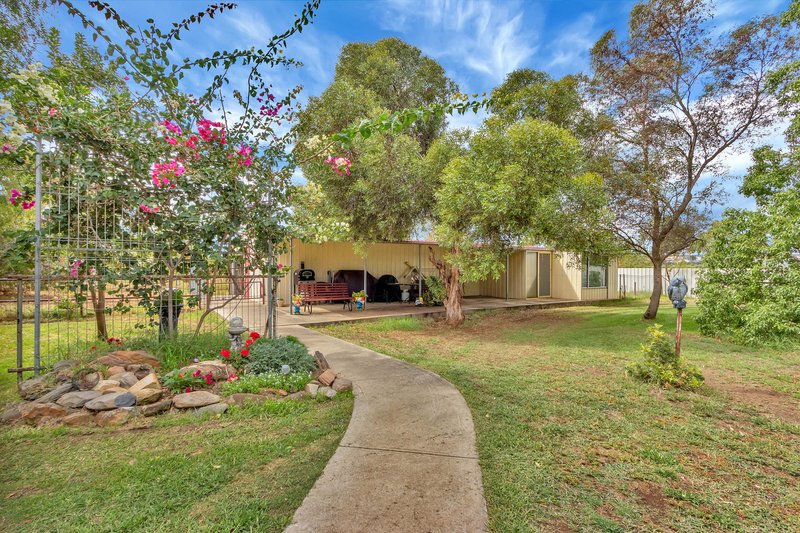 Photo - 39 Clarence Road, Kudla SA 5115 - Image 21