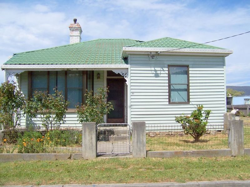 39 Clive Street, St Marys TAS 7215