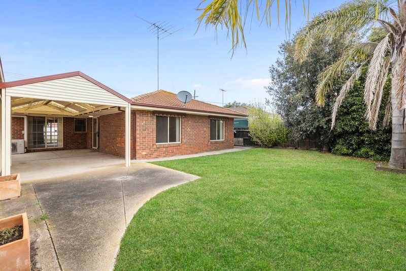 Photo - 39 Cloverdale Drive, Corio VIC 3214 - Image 11