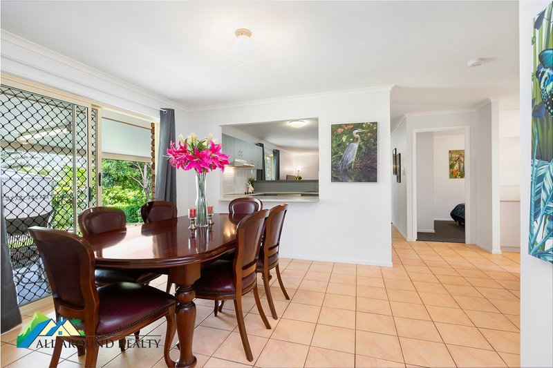 Photo - 39 Crestridge Crescent, Morayfield QLD 4506 - Image 11