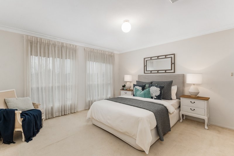 Photo - 39 Crestview Avenue, Kellyville NSW 2155 - Image 8