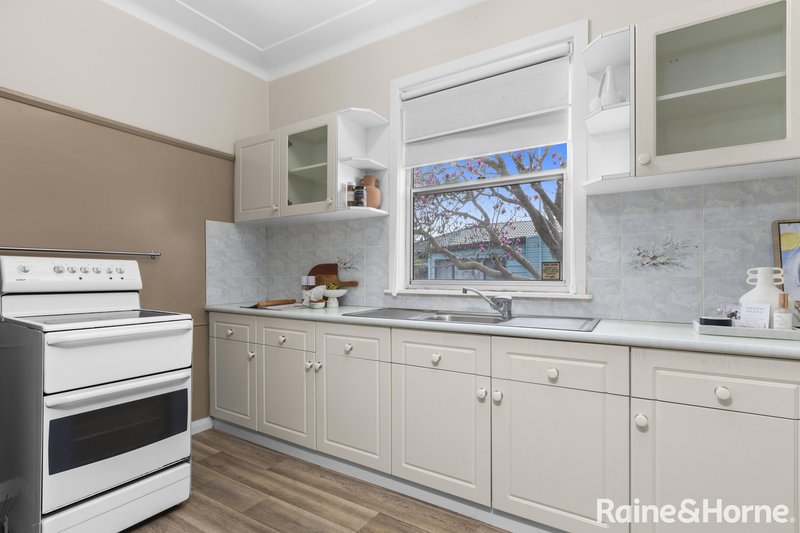Photo - 39 Croudace Street, Edgeworth NSW 2285 - Image 10