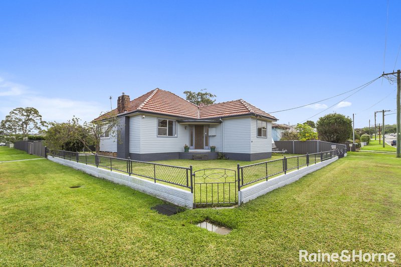 Photo - 39 Croudace Street, Edgeworth NSW 2285 - Image 15