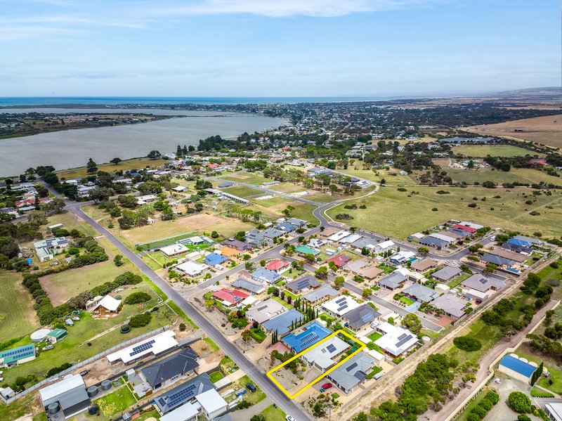 Photo - 39 Currency Creek Road, Goolwa North SA 5214 - Image 2