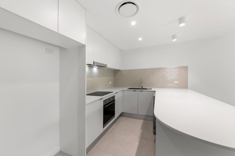 Photo - 39 Dahlia Street, Greystanes NSW 2145 - Image 4