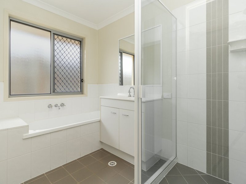 Photo - 39 Dart Place, Parkinson QLD 4115 - Image 6