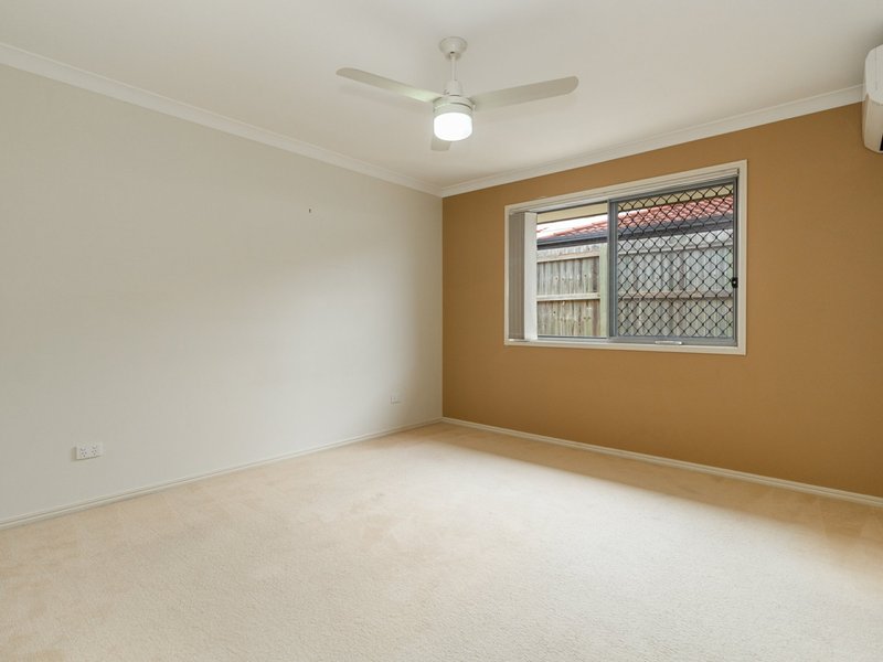 Photo - 39 Dart Place, Parkinson QLD 4115 - Image 13