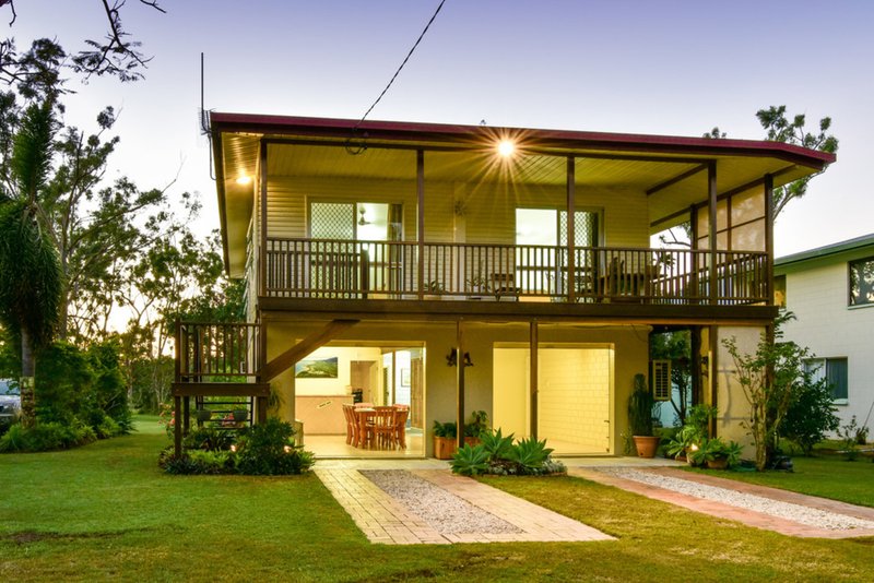 39 Davison Road, Wilson Beach QLD 4800