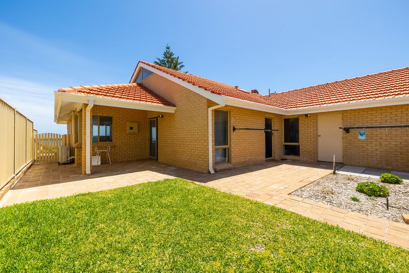 Photo - 39 De Burgh Street, Ledge Point WA 6043 - Image 26