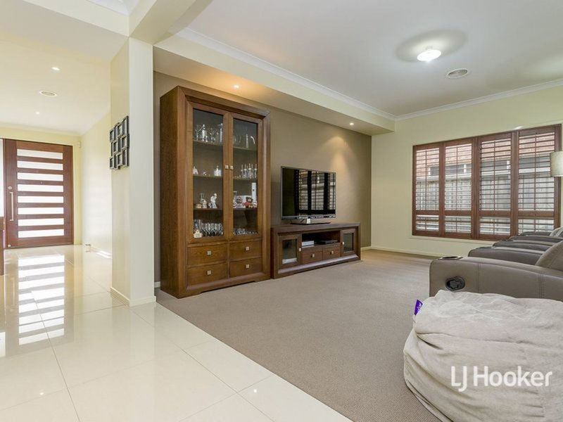 Photo - 39 Delaney Boulevard, Williams Landing VIC 3027 - Image 2