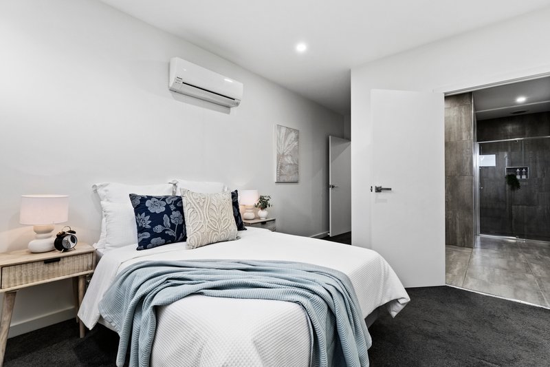 Photo - 39 Devereaux Street, Oak Park VIC 3046 - Image 7