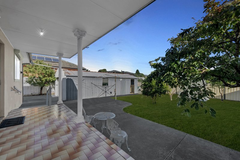 Photo - 39 Dickens Street, Lalor VIC 3075 - Image 11