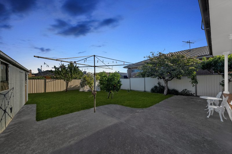 Photo - 39 Dickens Street, Lalor VIC 3075 - Image 12