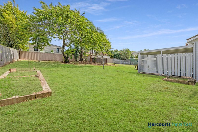 Photo - 39 Dorothea Street, Cannon Hill QLD 4170 - Image 11