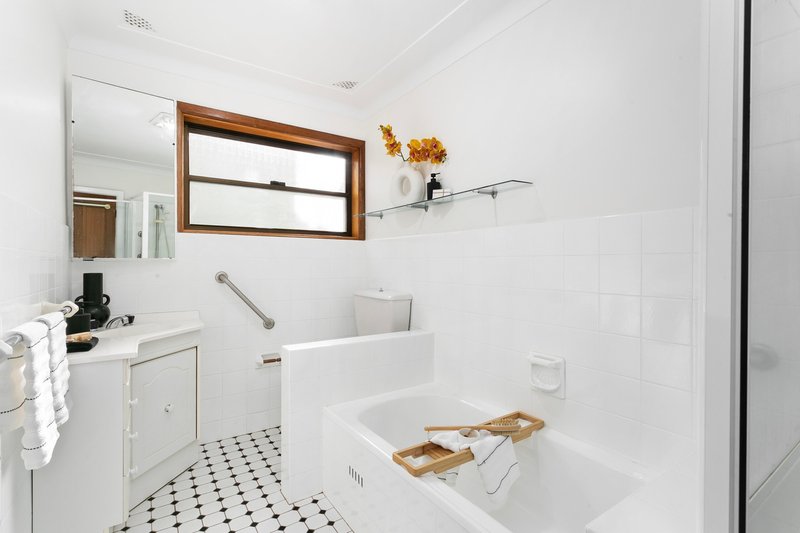 Photo - 39 Dorset Street, Epping NSW 2121 - Image 6