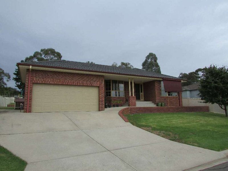 39 Dunne Crescent, Thurgoona NSW 2640