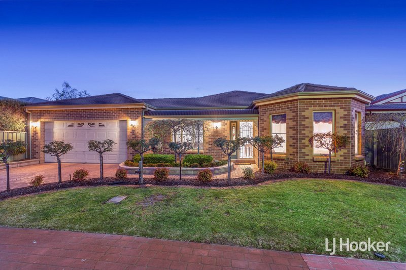 Photo - 39 Dunnings Road. Road, Point Cook VIC 3030 - Image 3