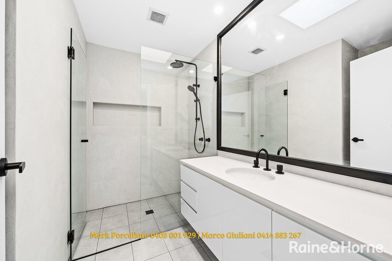 Photo - 39 Edgewood Crescent, Cabarita NSW 2137 - Image 5