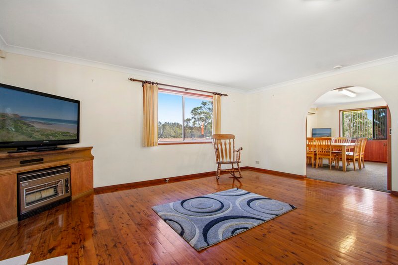 Photo - 39 Edward Road, Batehaven NSW 2536 - Image 3