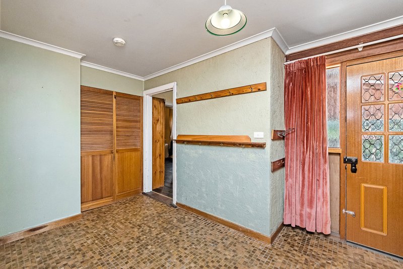 Photo - 39 Edwards Street, Murray Bridge SA 5253 - Image 3