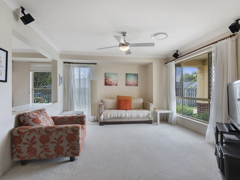 Photo - 39 Ellis Drive, Mudgeeraba QLD 4213 - Image 11