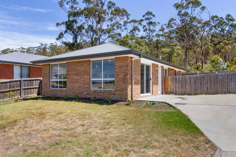 39 Emmaline Court, Rokeby TAS 7019