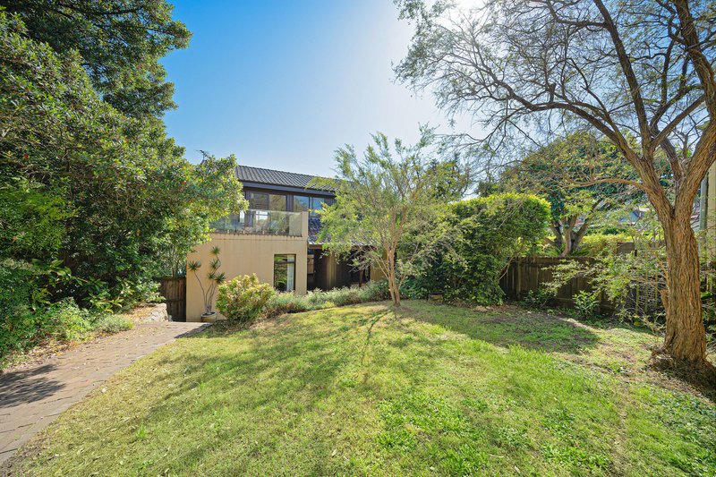 Photo - 39 Fairlight Crescent, Fairlight NSW 2094 - Image 12