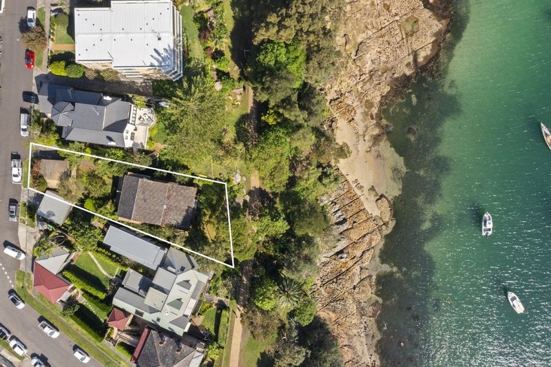 Photo - 39 Fairlight Crescent, Fairlight NSW 2094 - Image 3