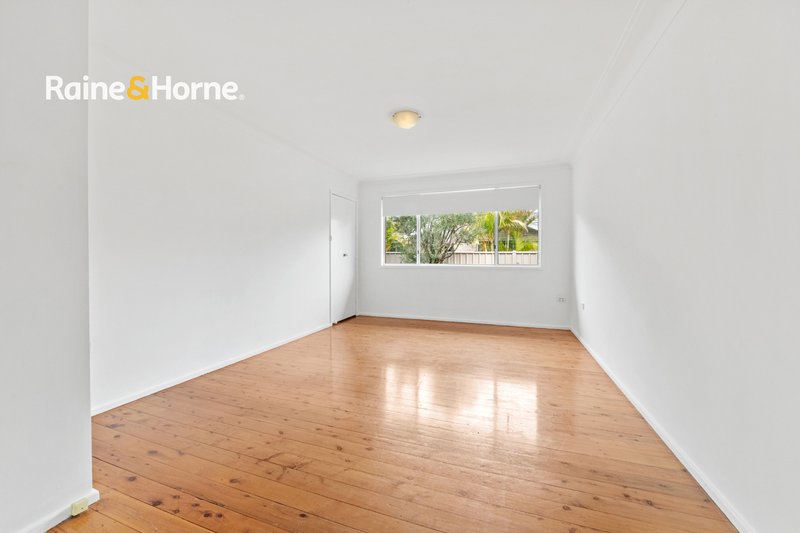 Photo - 3/9 Farnell Road, Woy Woy NSW 2256 - Image 5