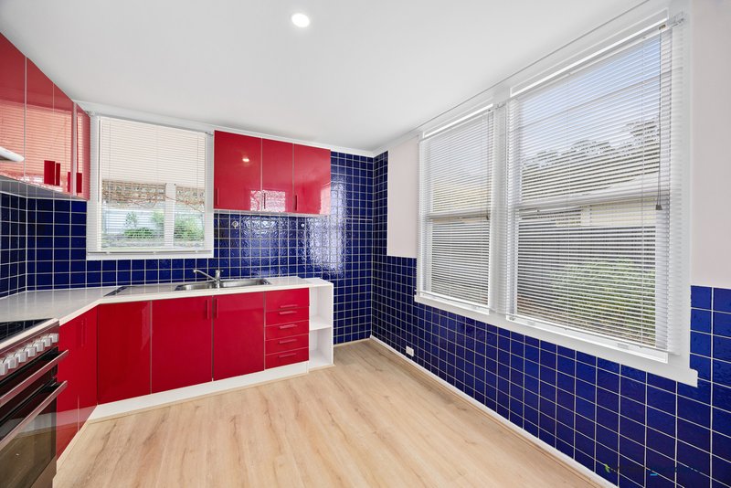 Photo - 39 Fifth Street, Eildon VIC 3713 - Image 11