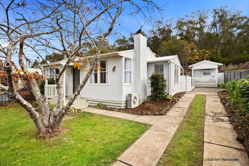 Photo - 39 Fifth Street, Eildon VIC 3713 - Image 24