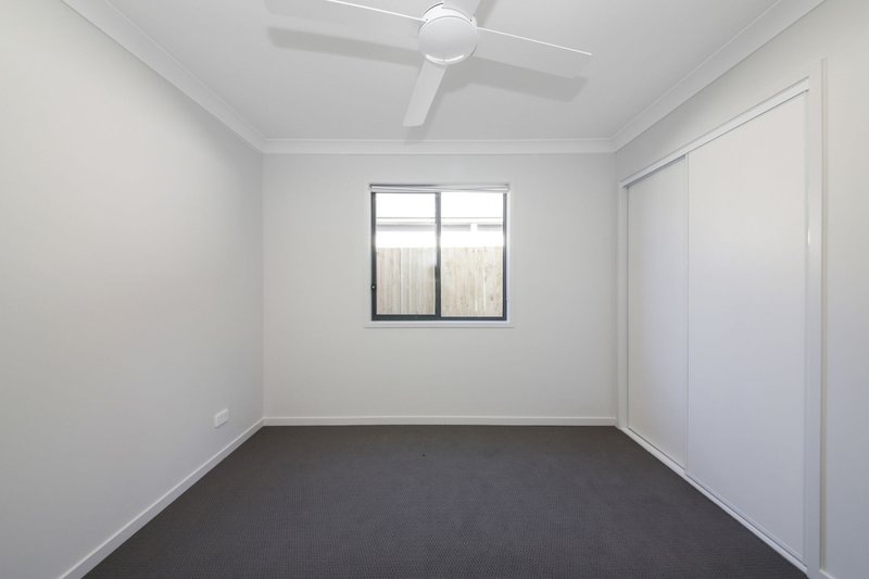 Photo - 3/9 Firetail Court, Morayfield QLD 4506 - Image 6