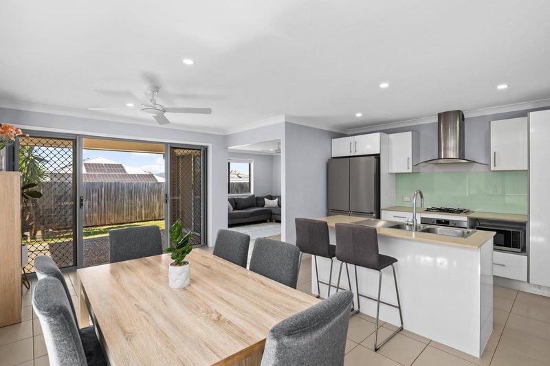 Photo - 39 Foxtail Road, Ripley QLD 4306 - Image 4