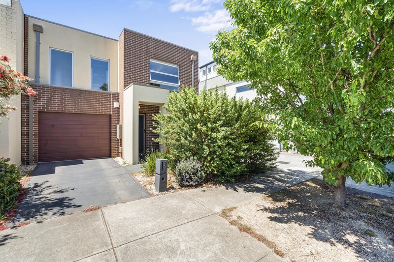 39 Furlong Road, Craigieburn VIC 3064